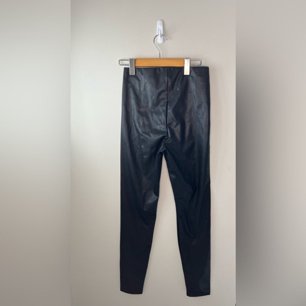 NWOT High Waisted Faux Leather Pants Size Small - Picture 3 of 4